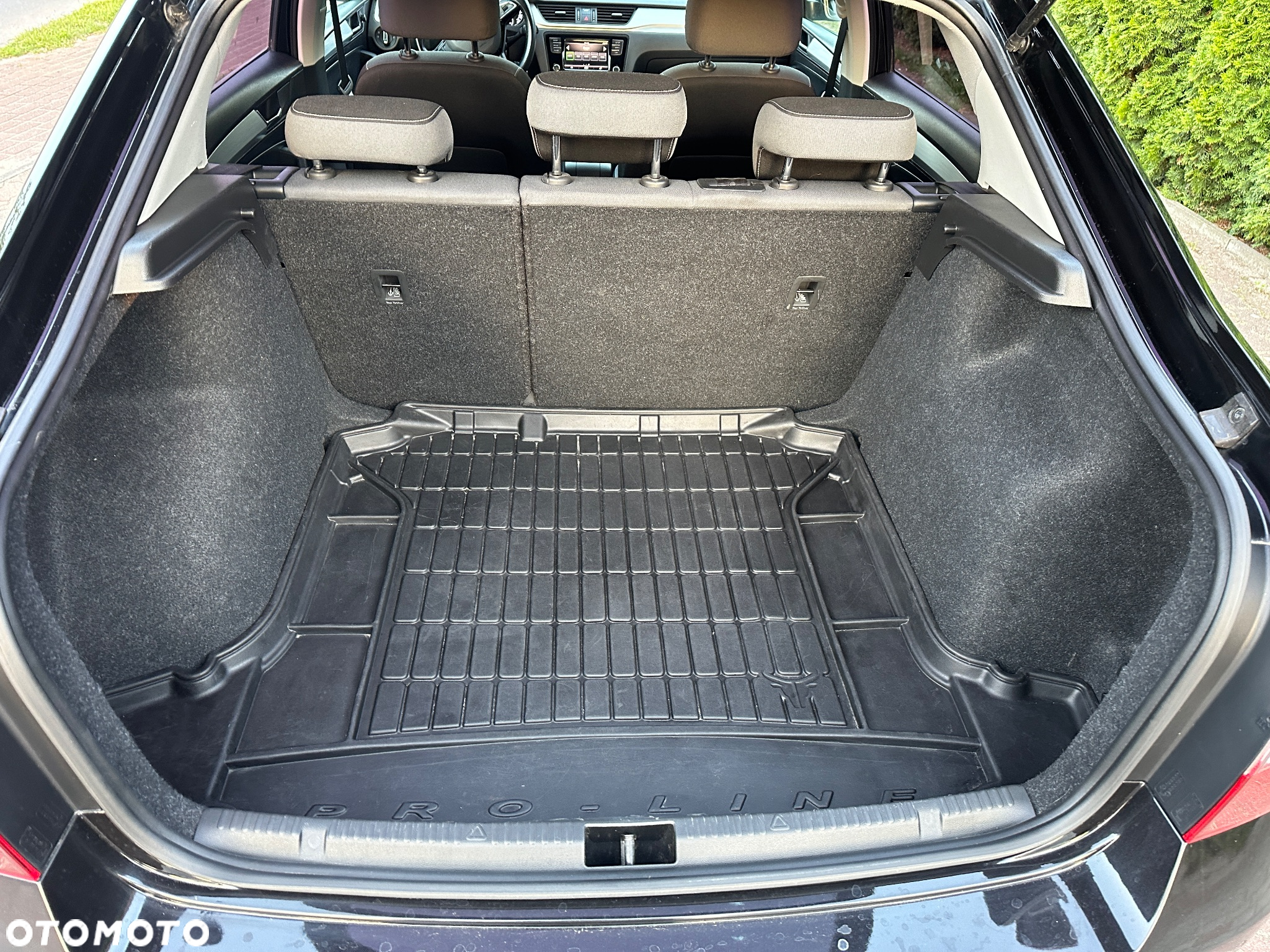 Skoda RAPID 1.0 TSI Drive - 16