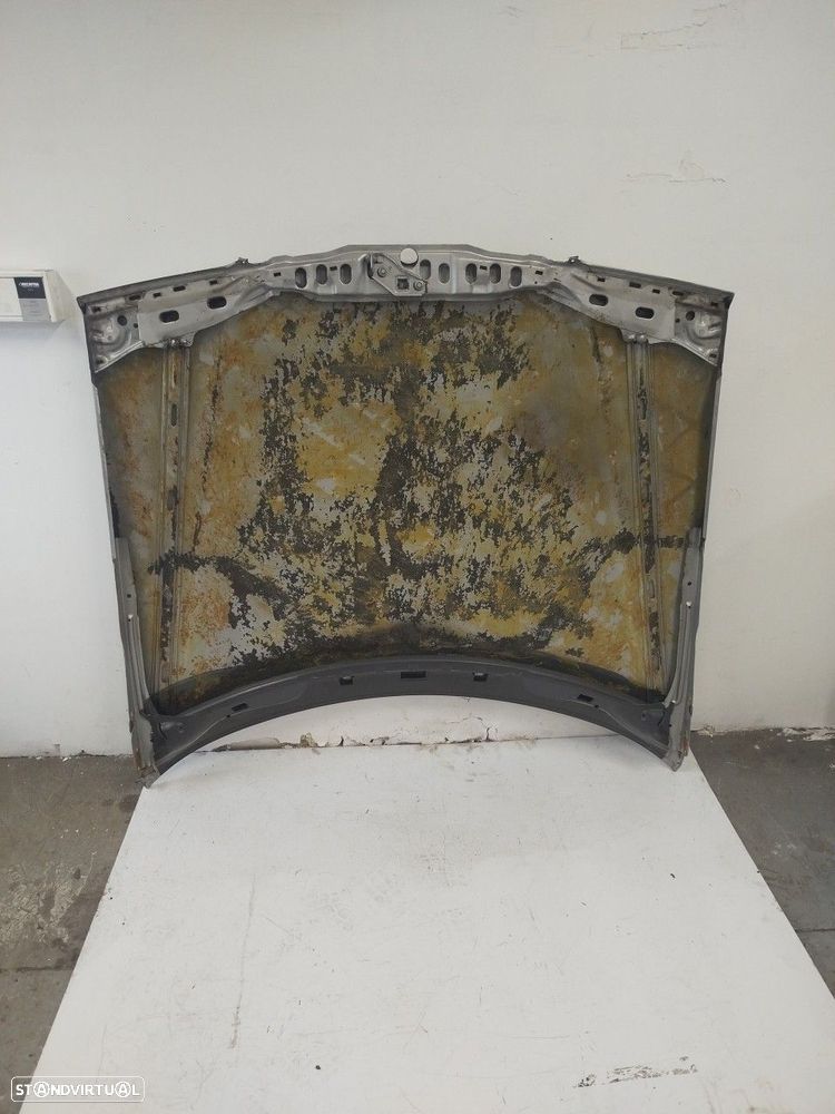 Capot Mercedes-Benz Três Volumes (W124) - 2