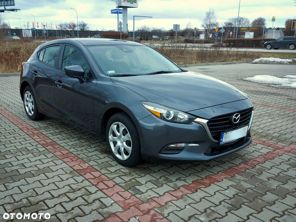 Mazda 3 - 10