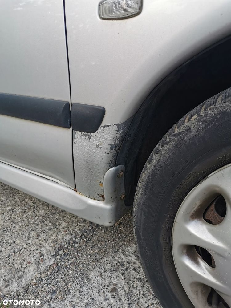 Mitsubishi Carisma 1.9 DI-D Comfort Plus - 11