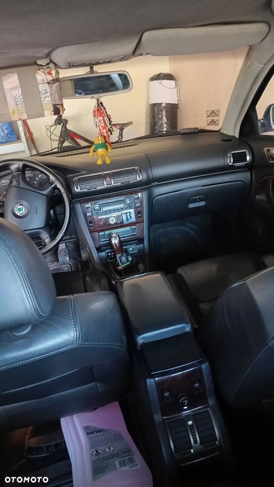 Skoda Superb 2.0 TDI DPF Platinum - 5
