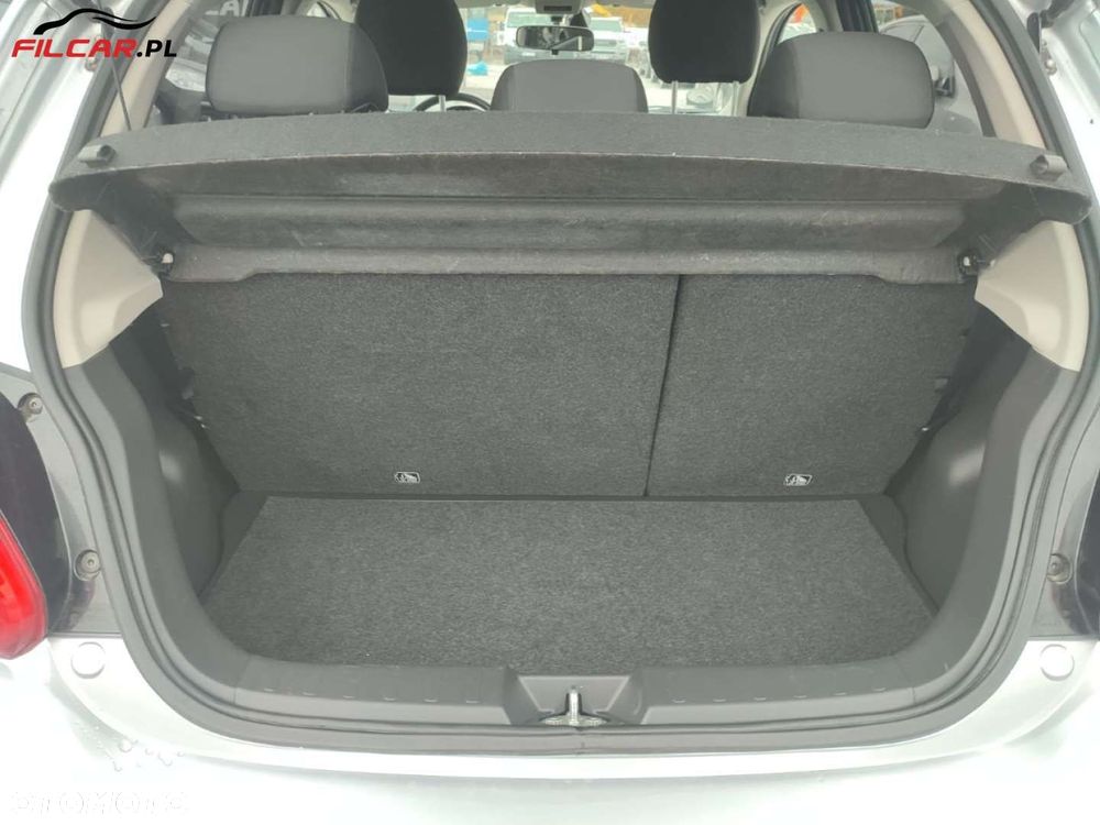 Mitsubishi Space Star - 20