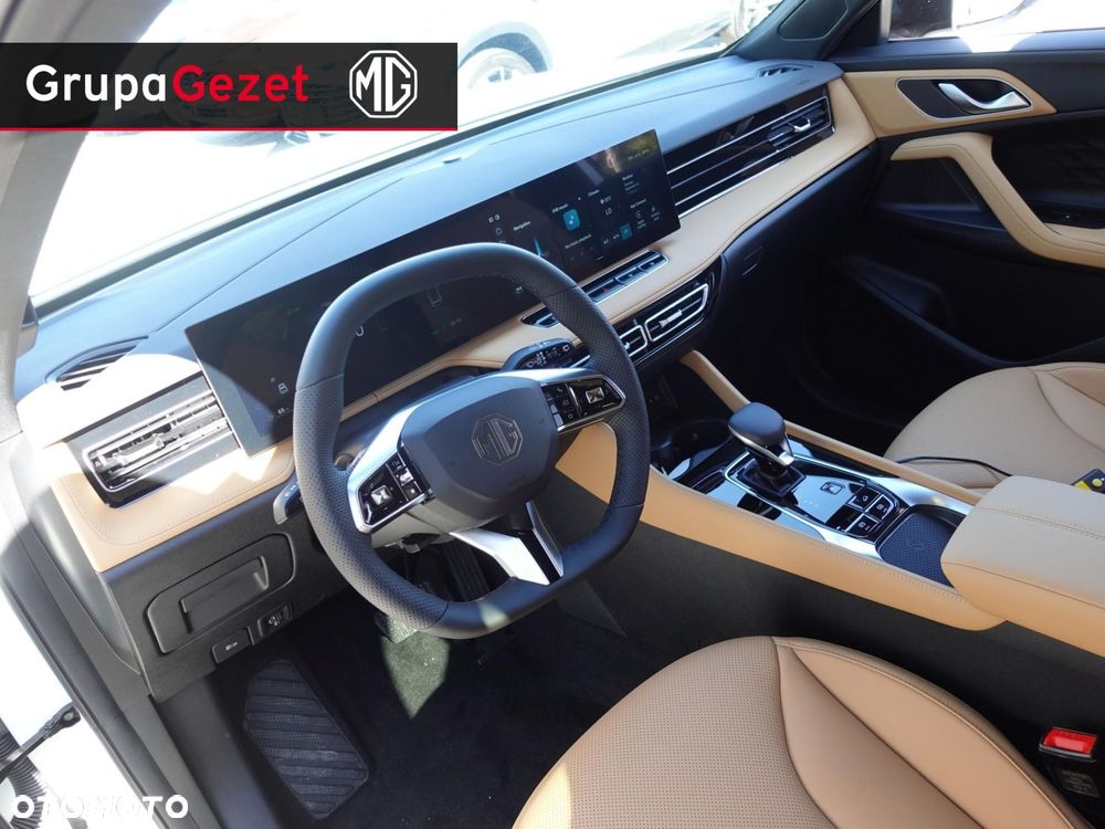 MG HS 1.5T HEV+ Exclusive - 11