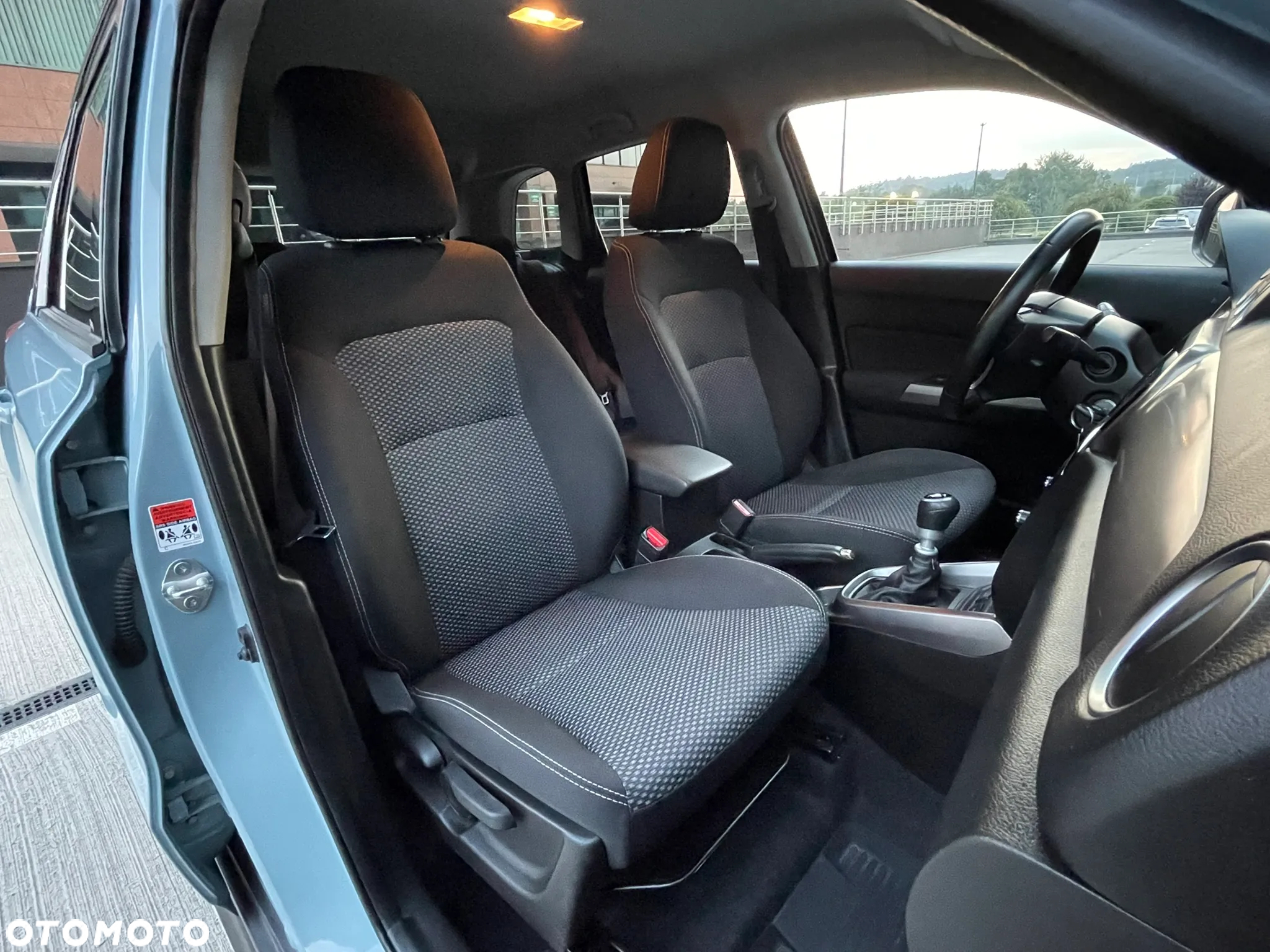 Suzuki Vitara 1.4 Boosterjet Premium 2WD - 26