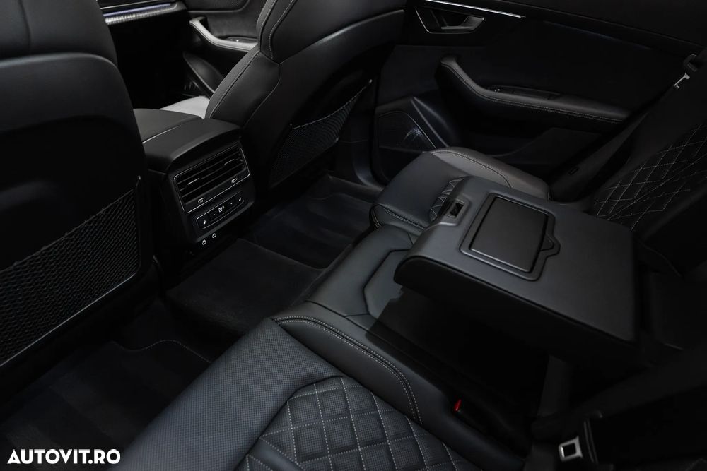 Audi Q8 55 TFSI e quattro Tiptronic PHEV - 33