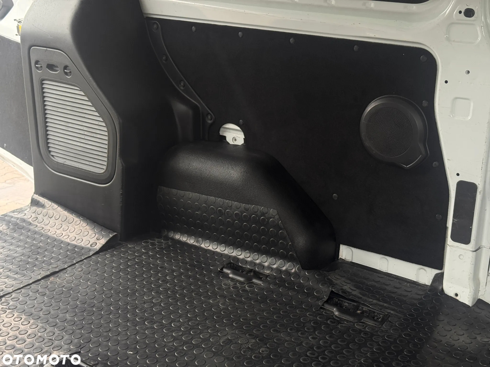 Ford Transit Custom - 22