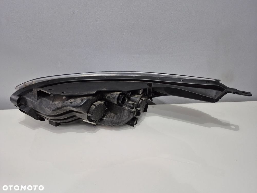 Kia Ceed III 21- lift Lampa reflektor soczewka prawy przód ciemny 12PIN Europa oryginalny - 7