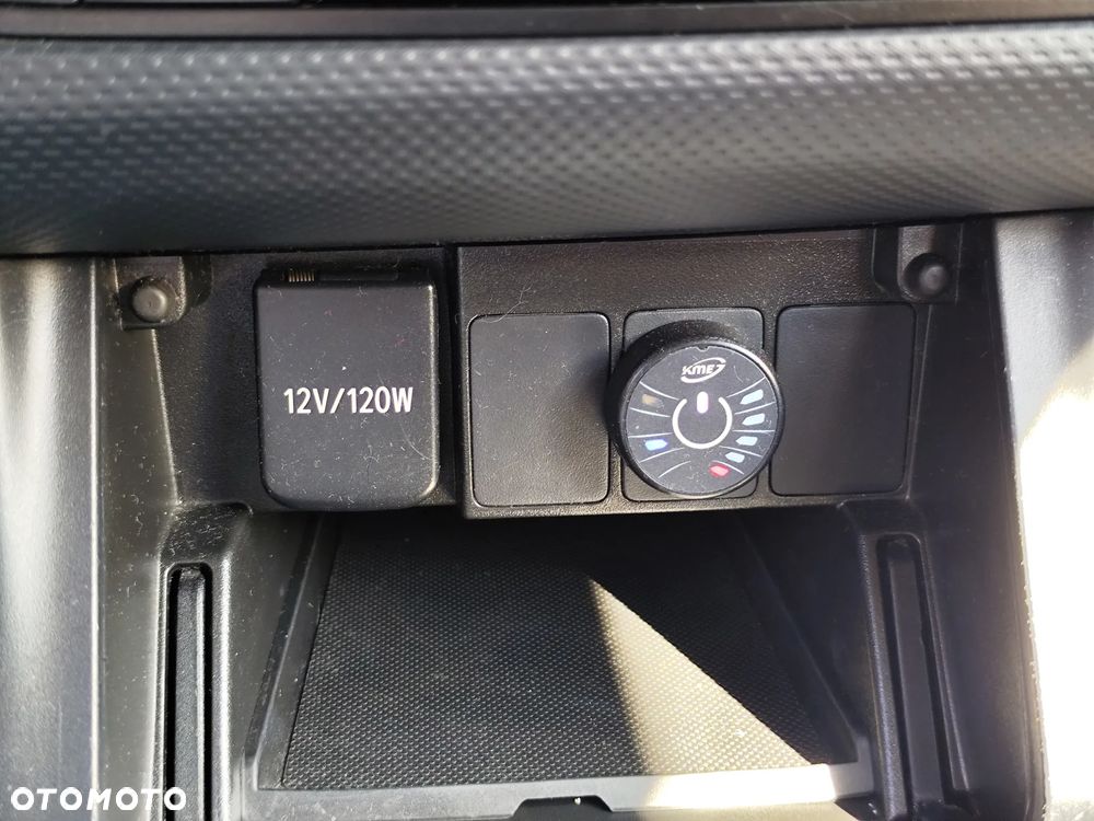 Toyota Auris 1.33 VVT-i Active - 18