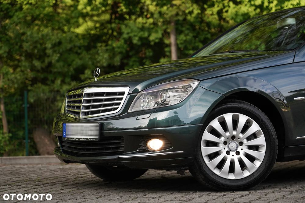 Mercedes-Benz Klasa C 300 7G-TRONIC SPORT EDITION - 3