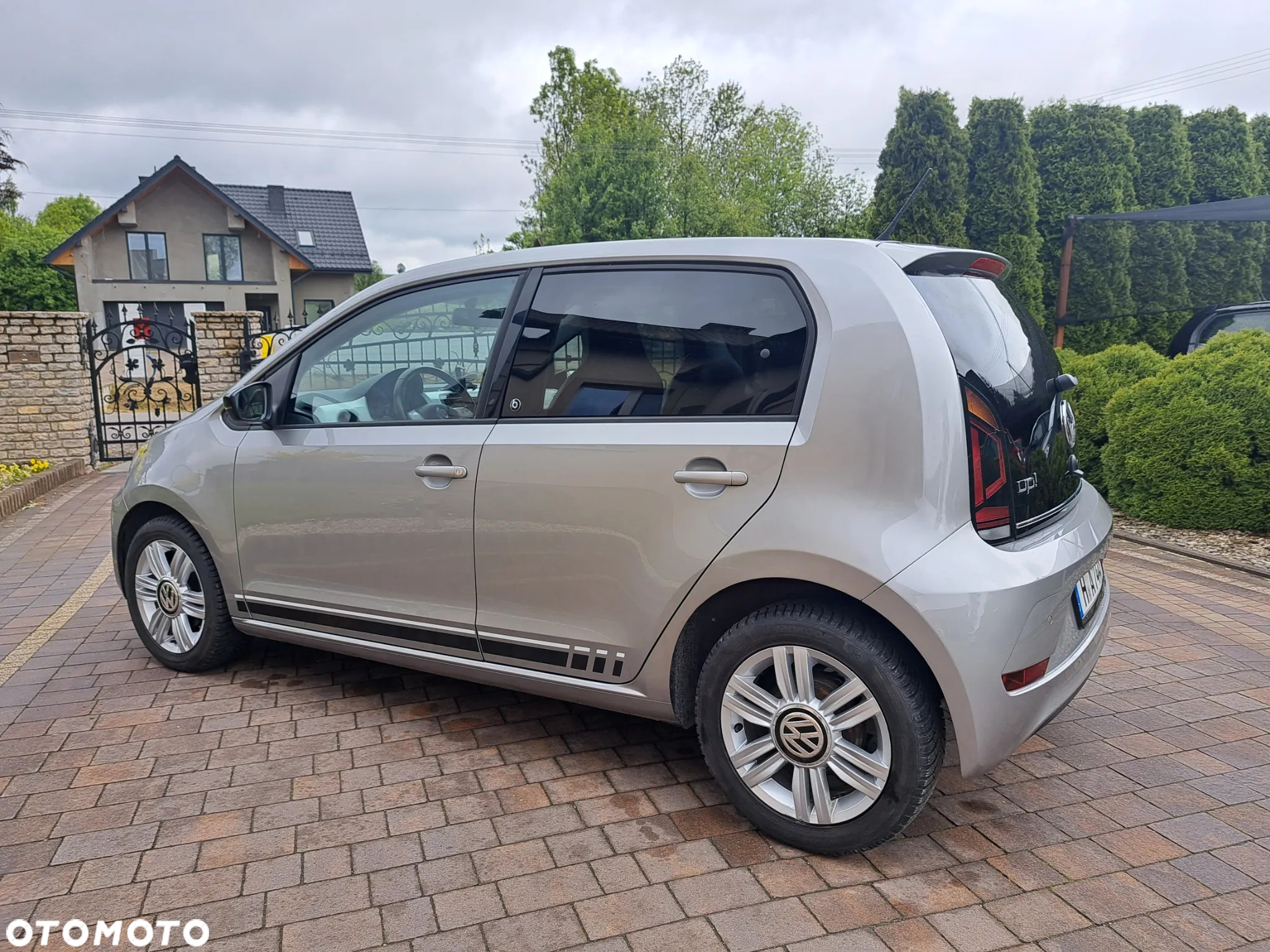 Volkswagen up! (BlueMotion Technology) beats - 5