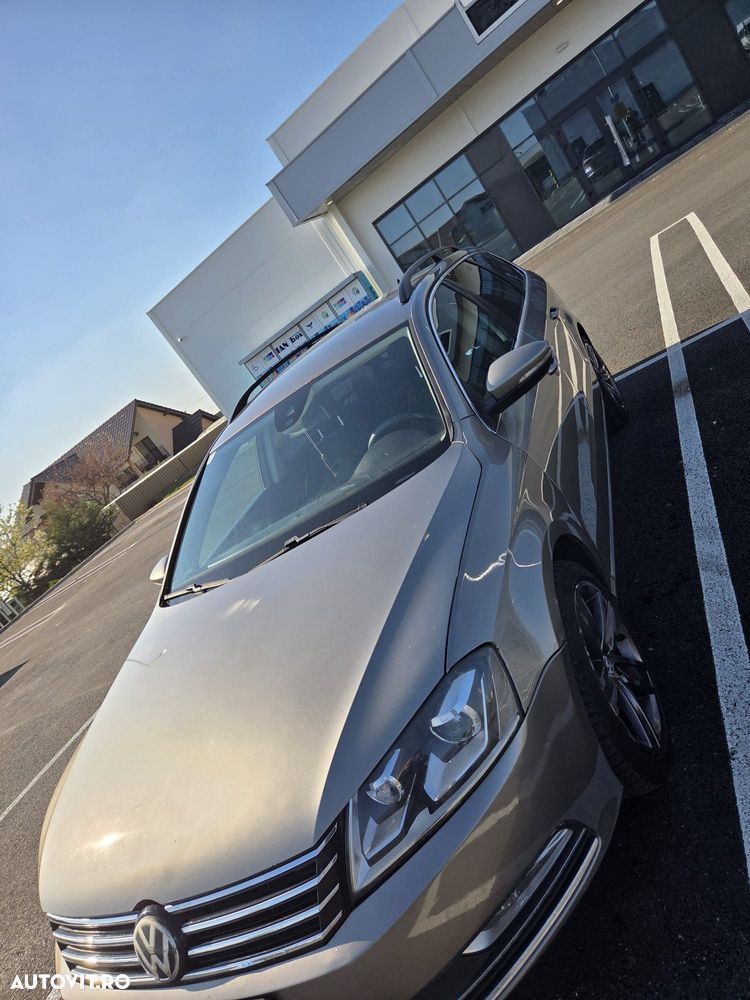 Volkswagen Passat 2.0TDI Comfortline DPF DSG - 7