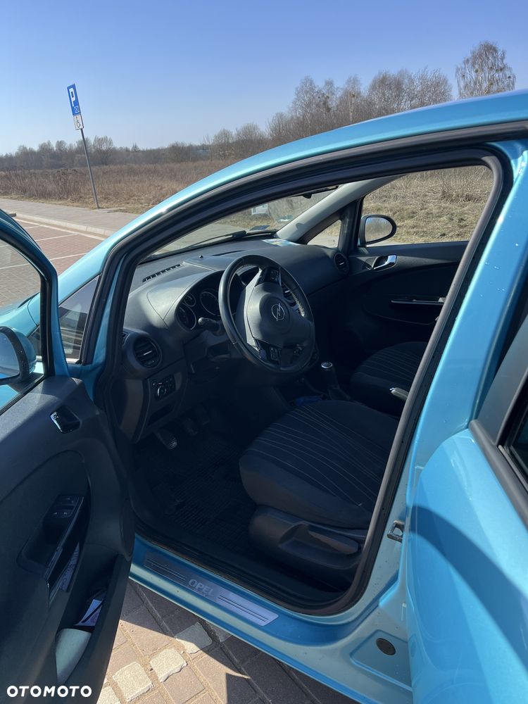 Opel Corsa - 6