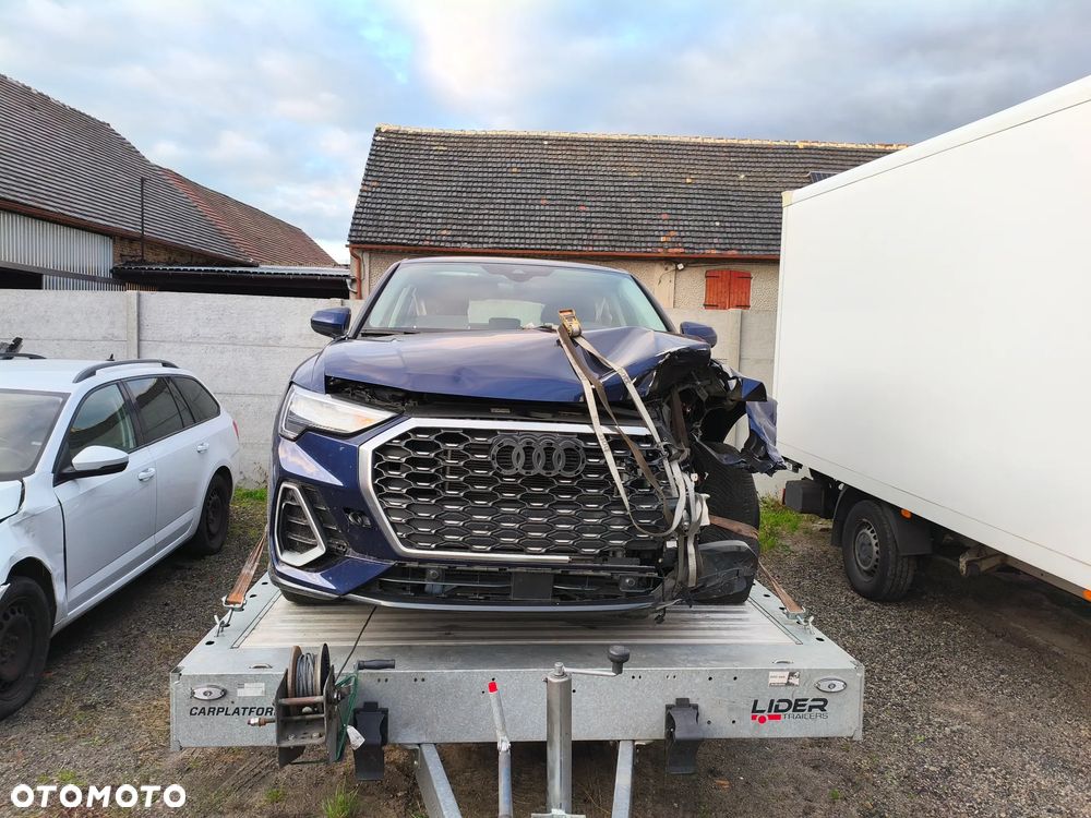 Audi Q3 Sportback 35 TDI S-Line S tronic - 3