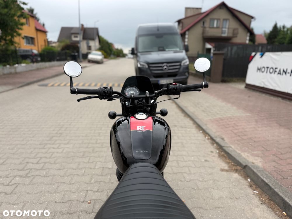 Royal Enfield HNTR - 18