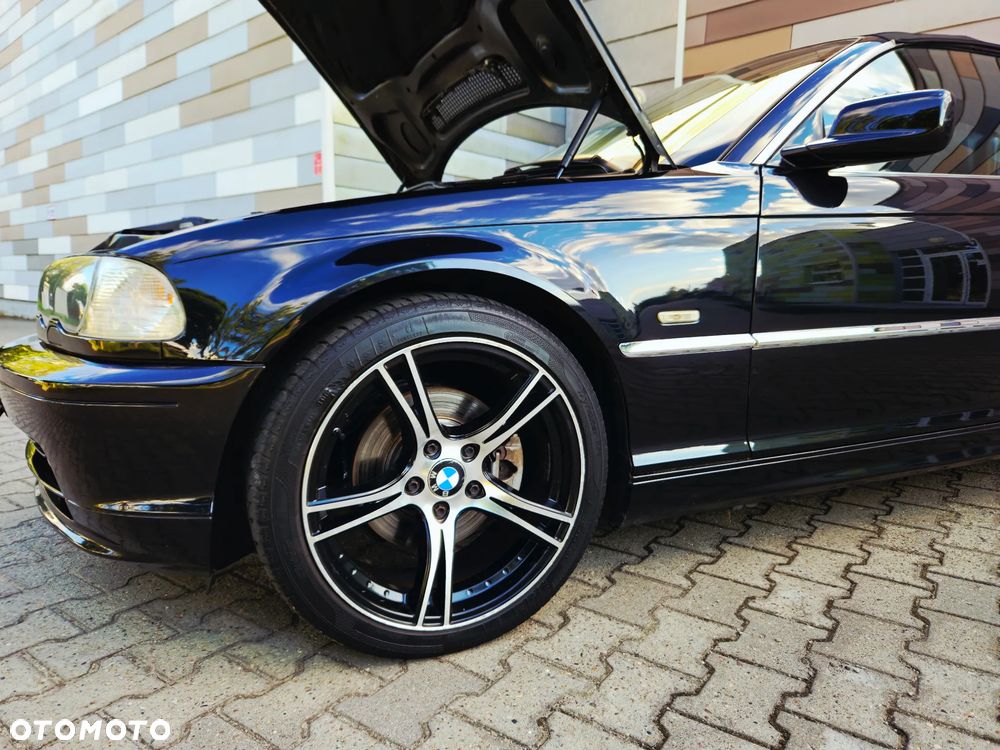 BMW Seria 3 323Ci - 37