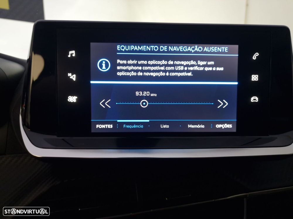 Peugeot 208 1.2 PureTech Active Pack - 37