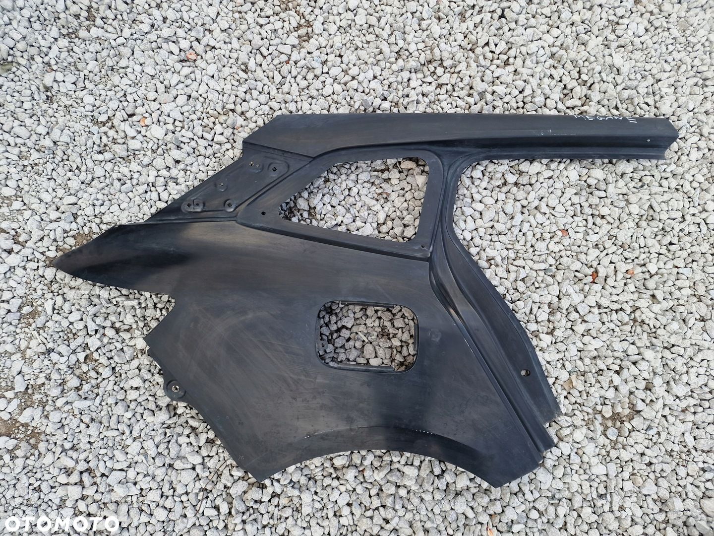BŁOTNIK PRAWY TYLNY TYŁ RENAULT MEGANE 4 IV KOMBI - 1