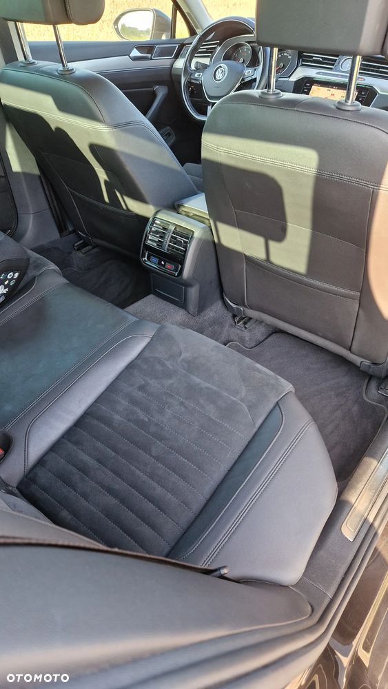 Volkswagen Passat 1.8 TSI BMT Highline - 12