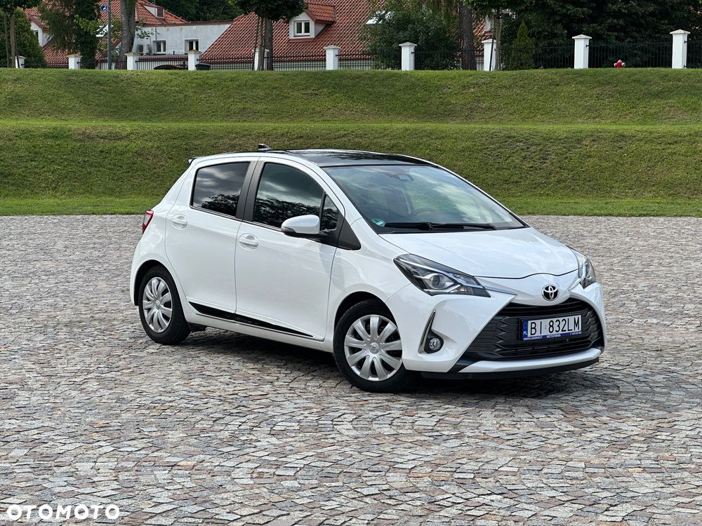 Toyota Yaris - 1