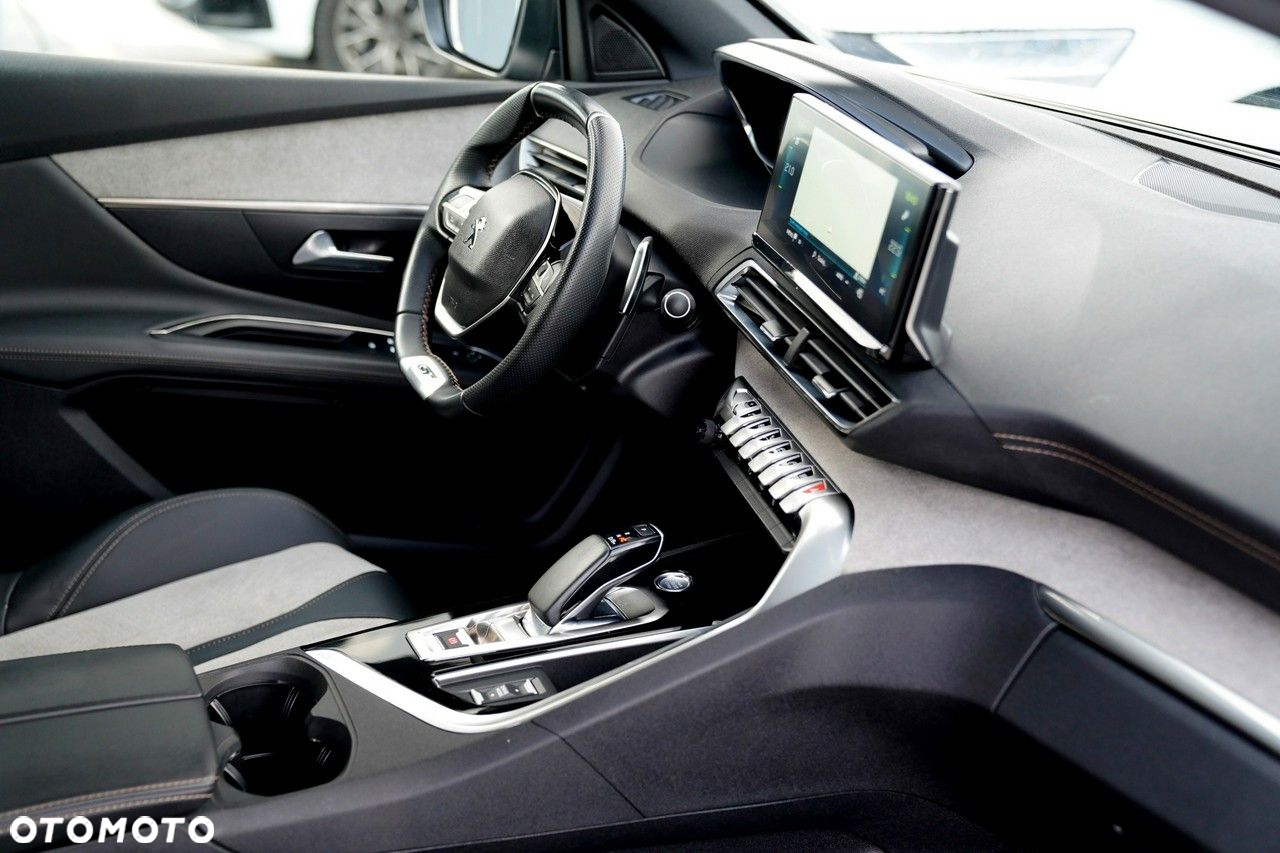Peugeot 3008 - 25