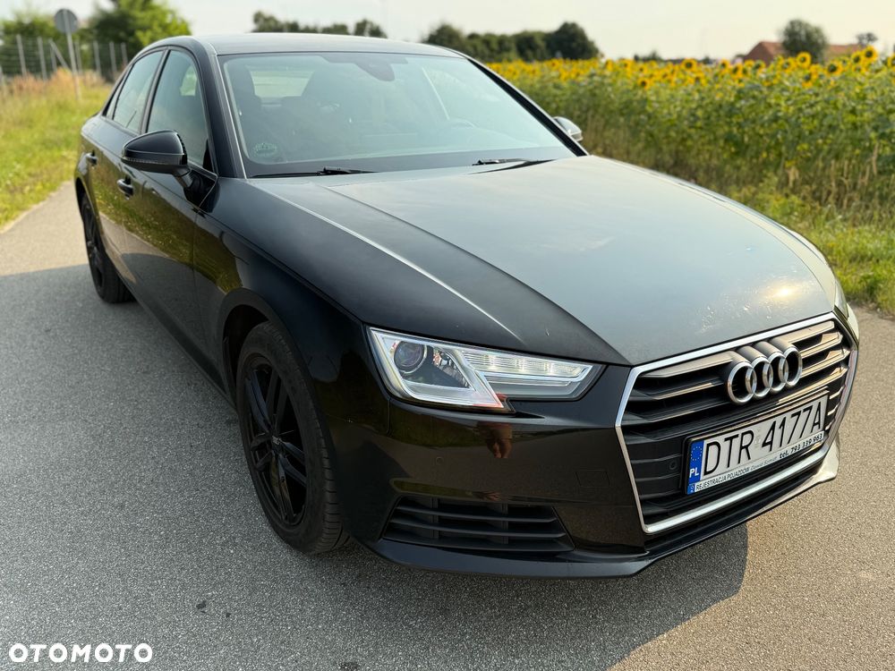 Audi A4 Limousine 2.0 TDI - 4