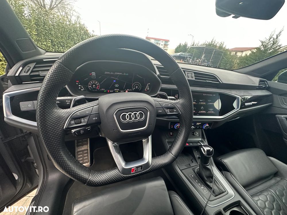 Audi RS Q3 - 6