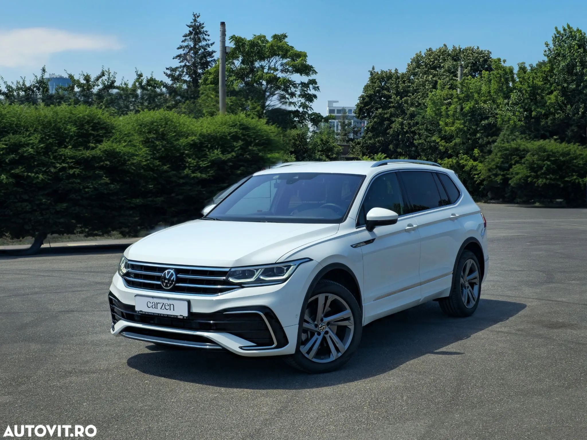 Volkswagen Tiguan Allspace 2.0 TSI 4Mot DSG R-Line - 1