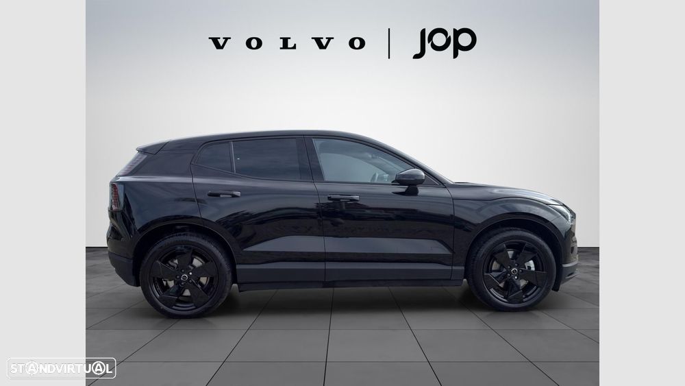 Volvo EX30 51 kWh Single Motor Black Edition - 6