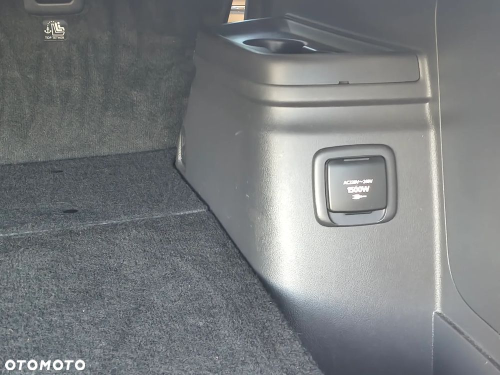 Mitsubishi Outlander - 17