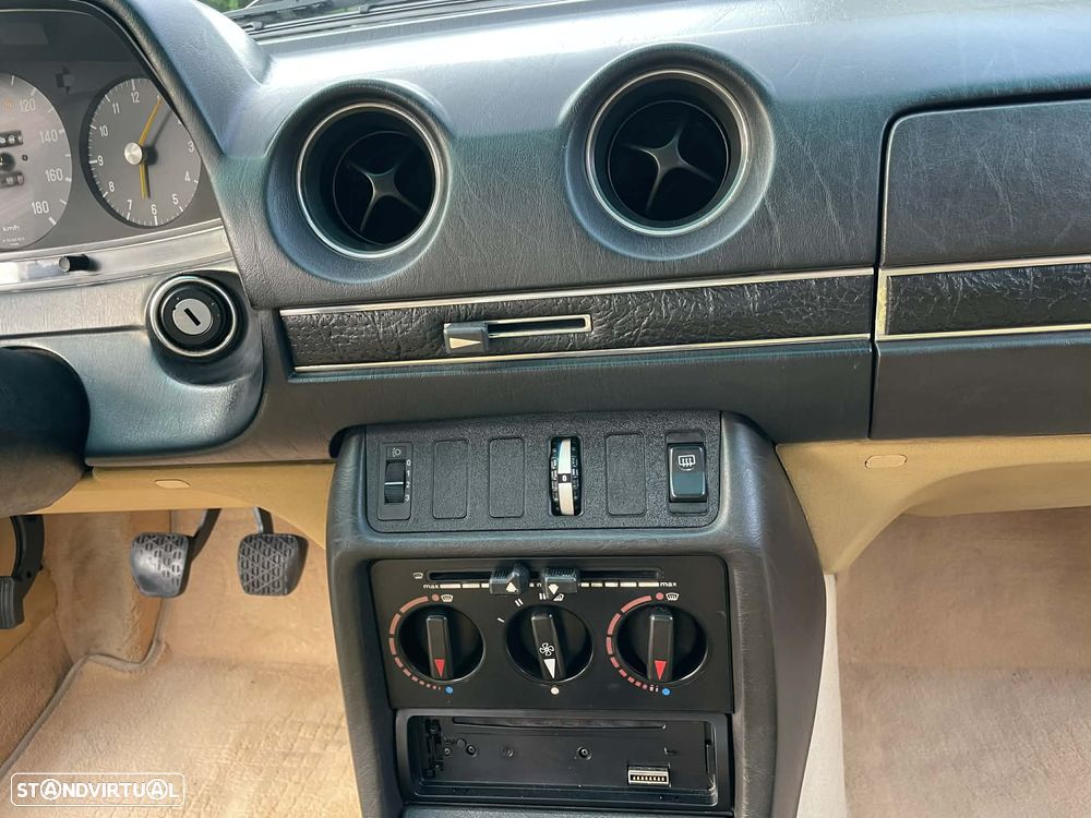 Mercedes-Benz W123 (1976-1986) - 19