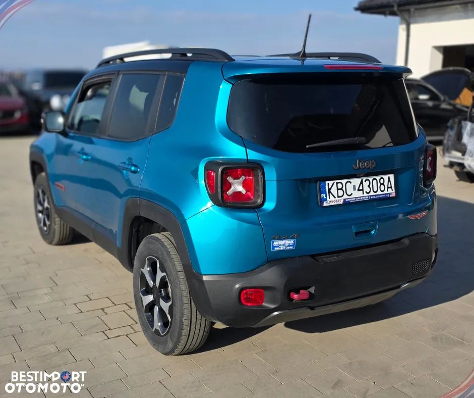 Jeep Renegade - 8
