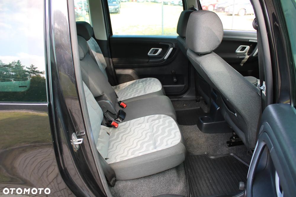 Skoda Roomster - 33