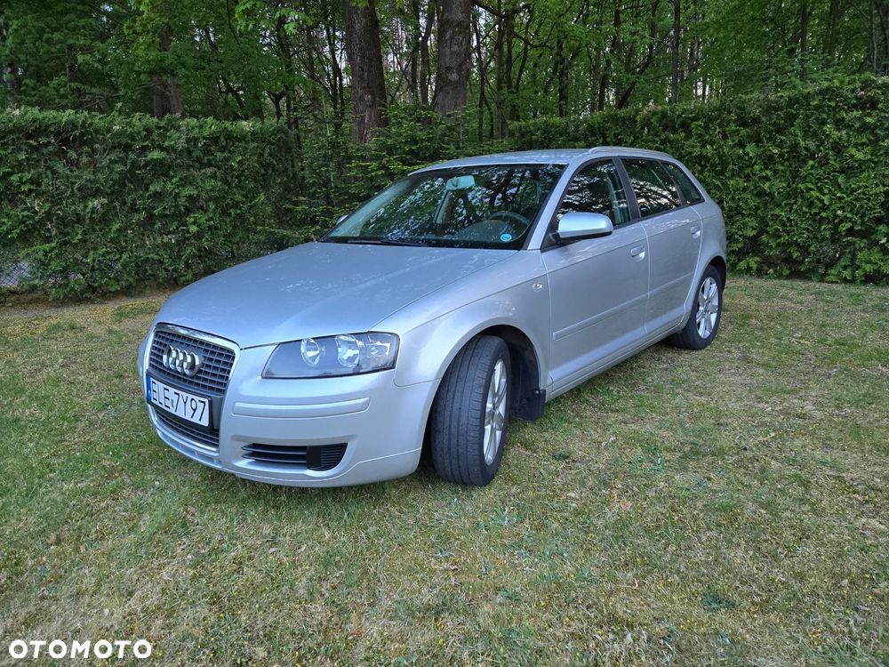 Audi A3 Sportback 1.6 Attraction - 2
