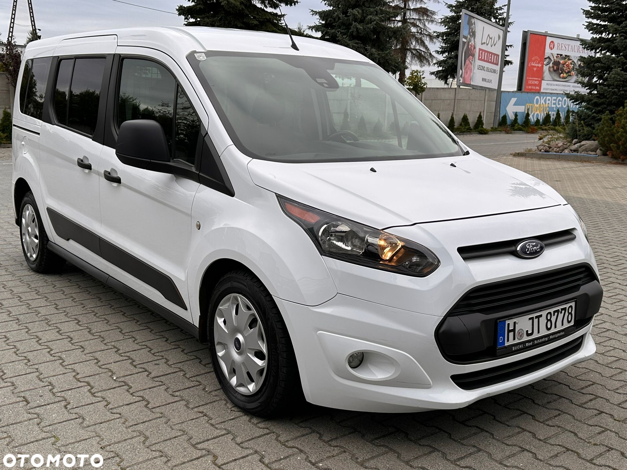 Ford Tourneo Connect Grand - 2