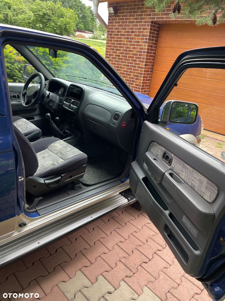 Nissan Navara - 8