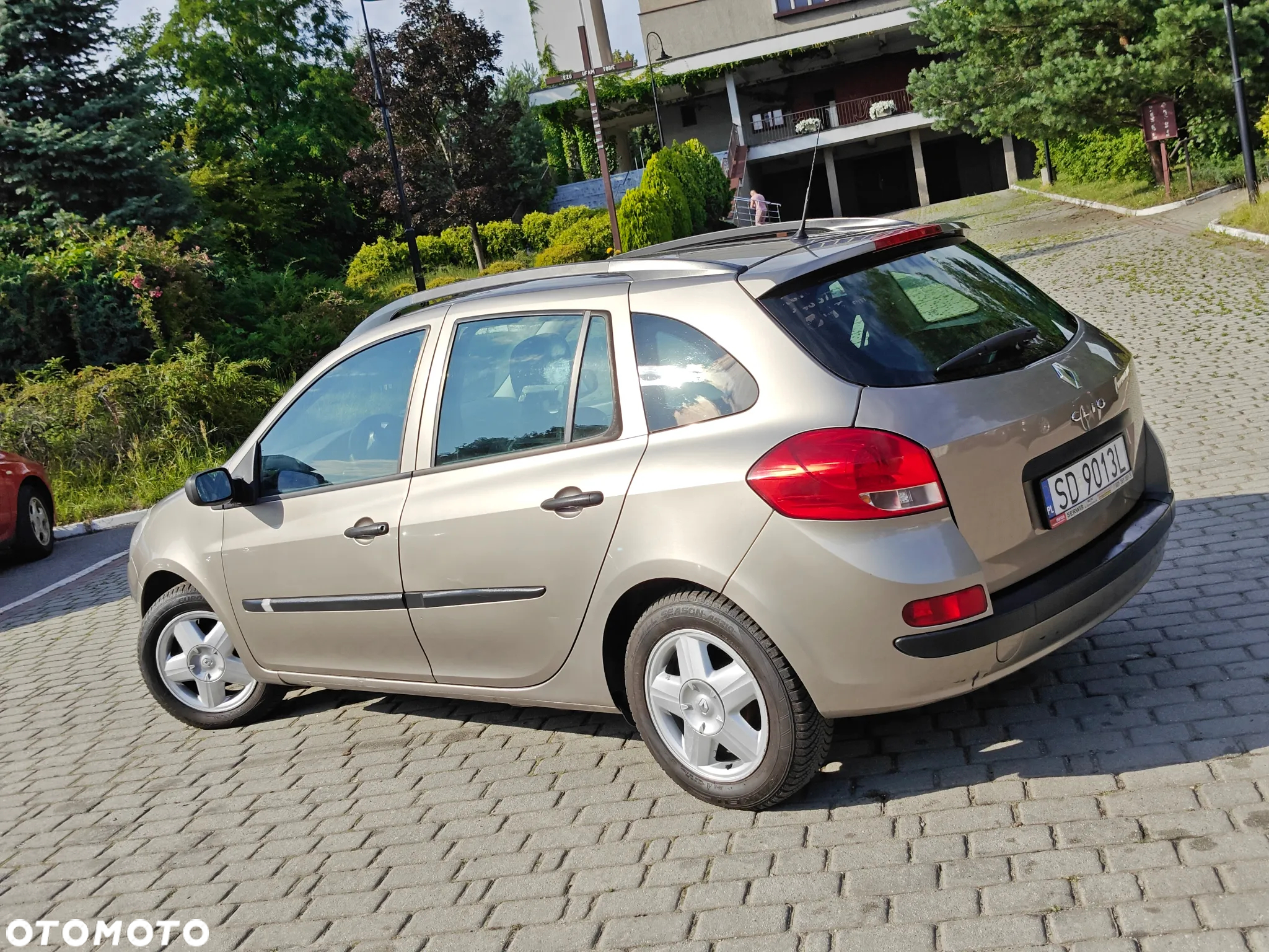 Renault Clio 1.2 TCE Authentique - 5