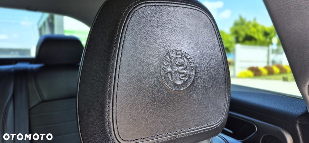 Alfa Romeo Giulia - 20