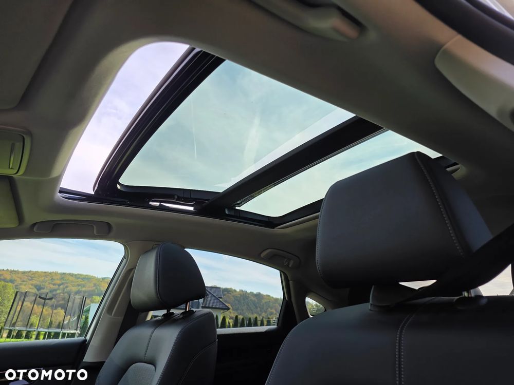 Honda Civic 2.0 i-MMD Sport CVT - 11