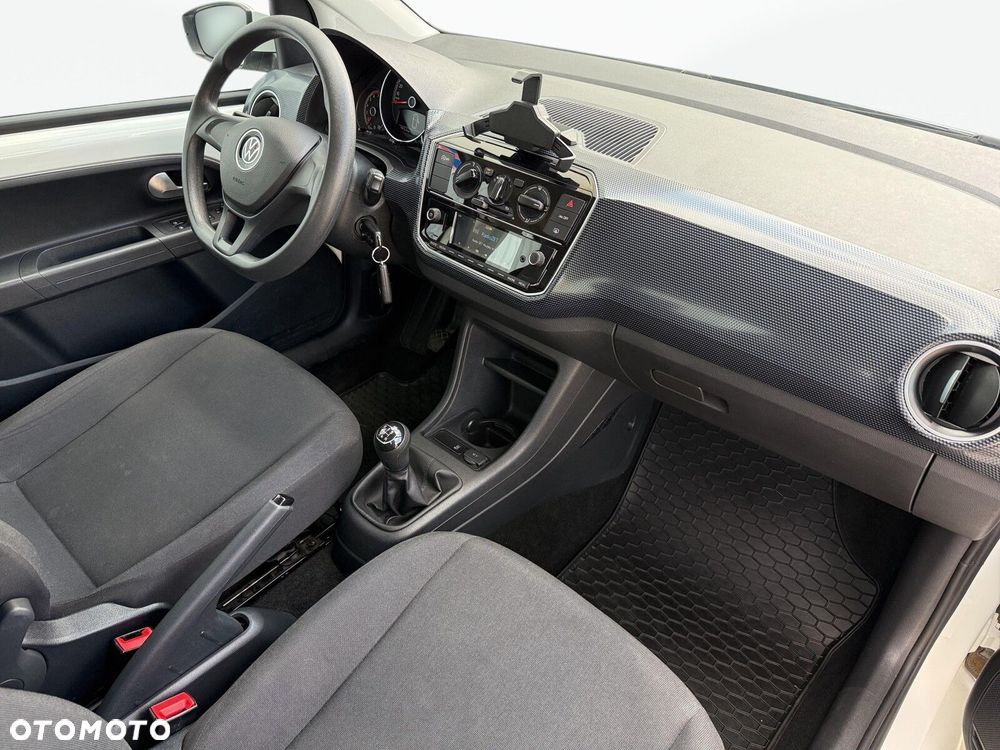 Volkswagen up! - 15