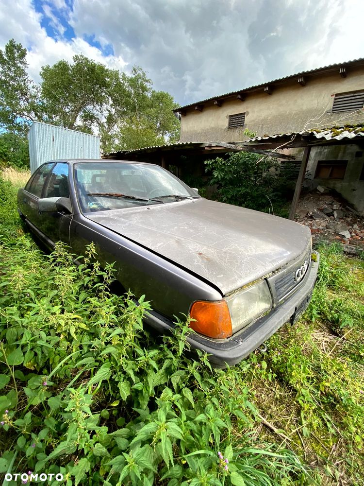 Audi 100 1.8 E - 9
