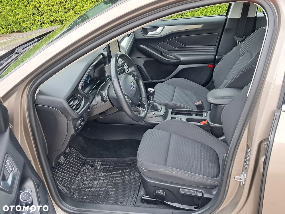 Ford Focus SW 1.5 EcoBlue S&S TITANIUM - 11