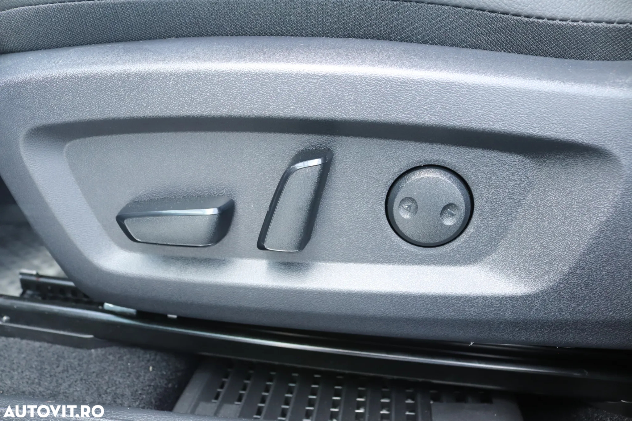 Nissan Qashqai 1.3 l Mild-Hybrid X-Tronic Tekna - 16