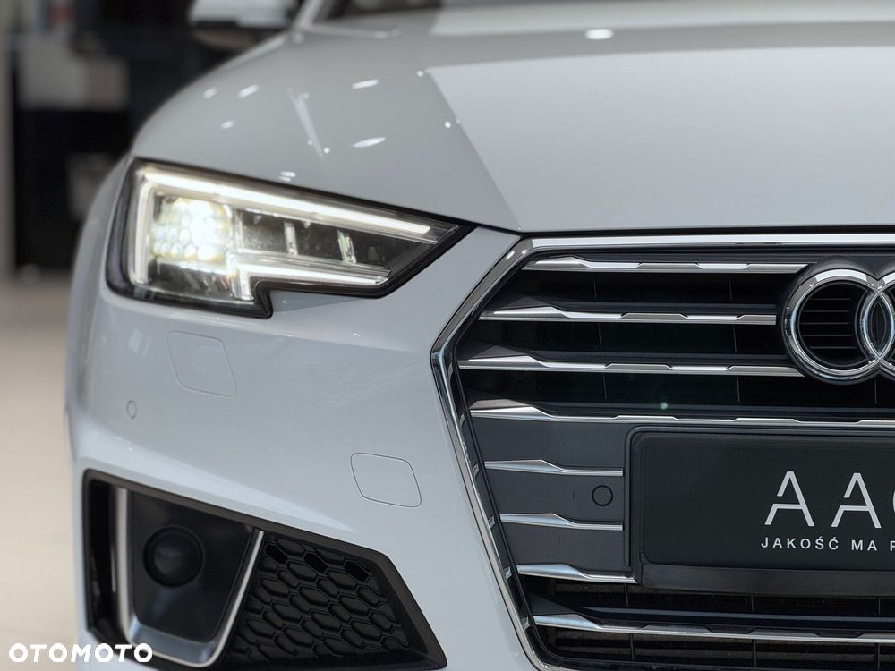 Audi A4 Limousine - 38