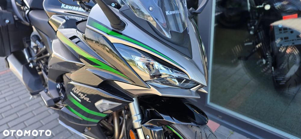 Kawasaki Ninja 1000 SX - 7