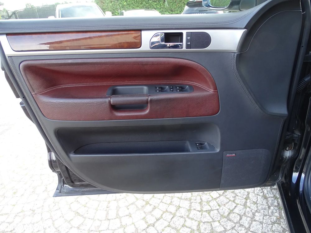 Volkswagen Touareg 5.0 V10 TDI DPF Automatik Individual - 18