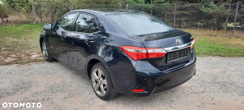 Toyota Corolla 1.6 Active - 9
