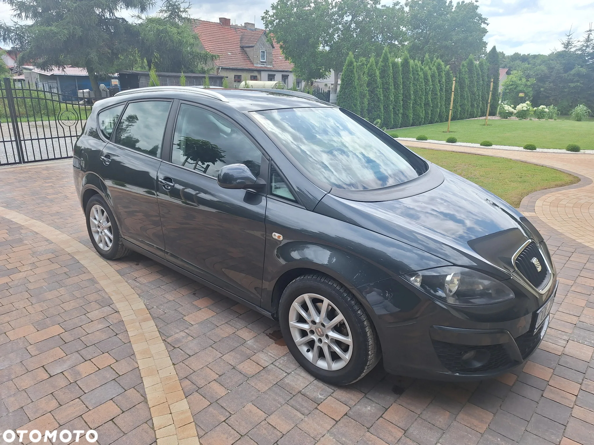 Seat Altea XL 1.6 TDI DPF CR Ecomotive Style - 2