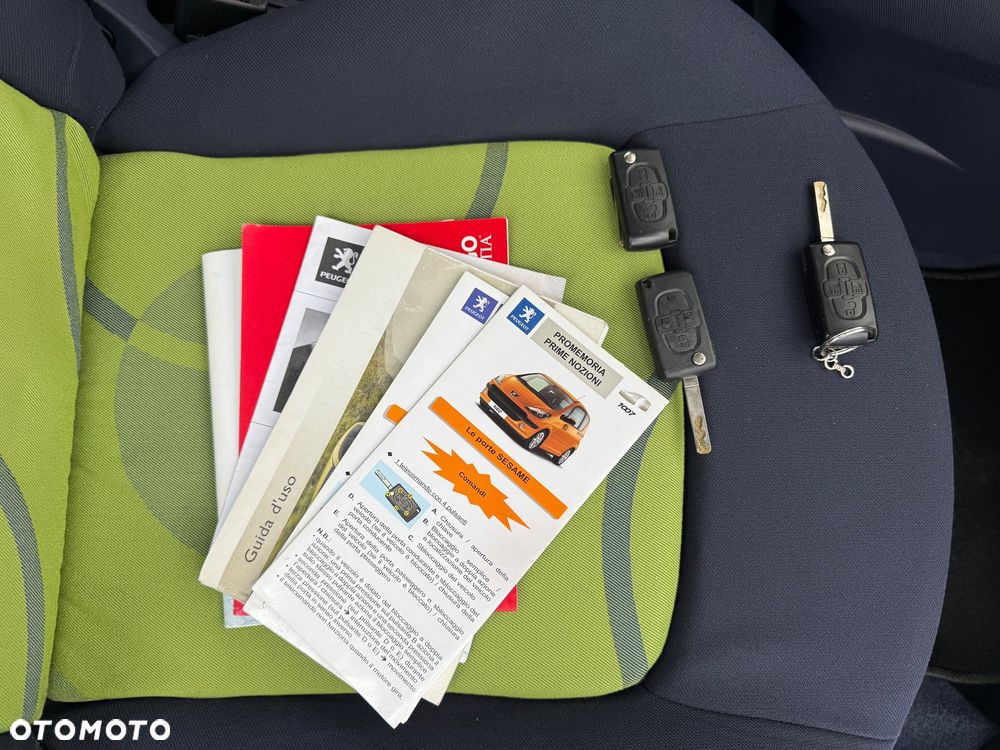 Peugeot 1007 1.6 Trendy 2-Tronic - 39