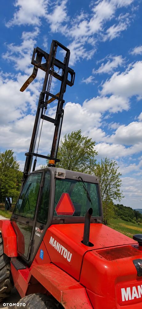 Manitou M30-4 T Wózek Widłowy 4X4 TERENOWY JAK NOWY! 2013r z Norwegii. Silnik PERKINS TURBO 100KM! DEKRA do 2026roku! 3 tony Udzwig! Posuw wideł Hydrauliczny! Jazda REWERS+4 biegi. Ani deka luzów czy wycieków! Zadbana Maszyna! - 2