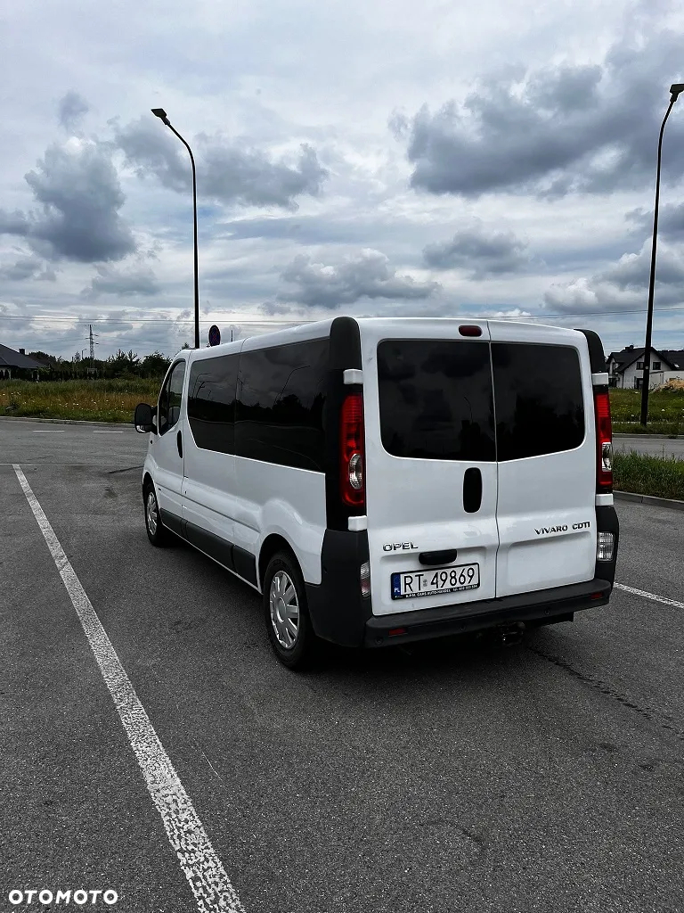 Opel Vivaro L2H1 2.9t - 2